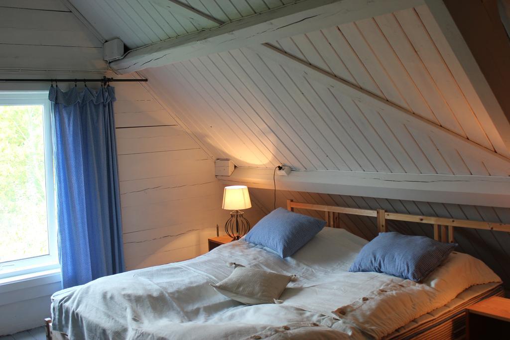 Hjelmeland Hoiland Gard Gardshotellet מראה חיצוני תמונה