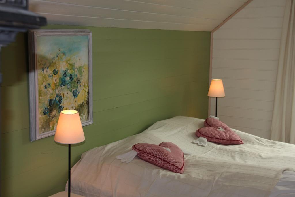 Hjelmeland Hoiland Gard Gardshotellet מראה חיצוני תמונה